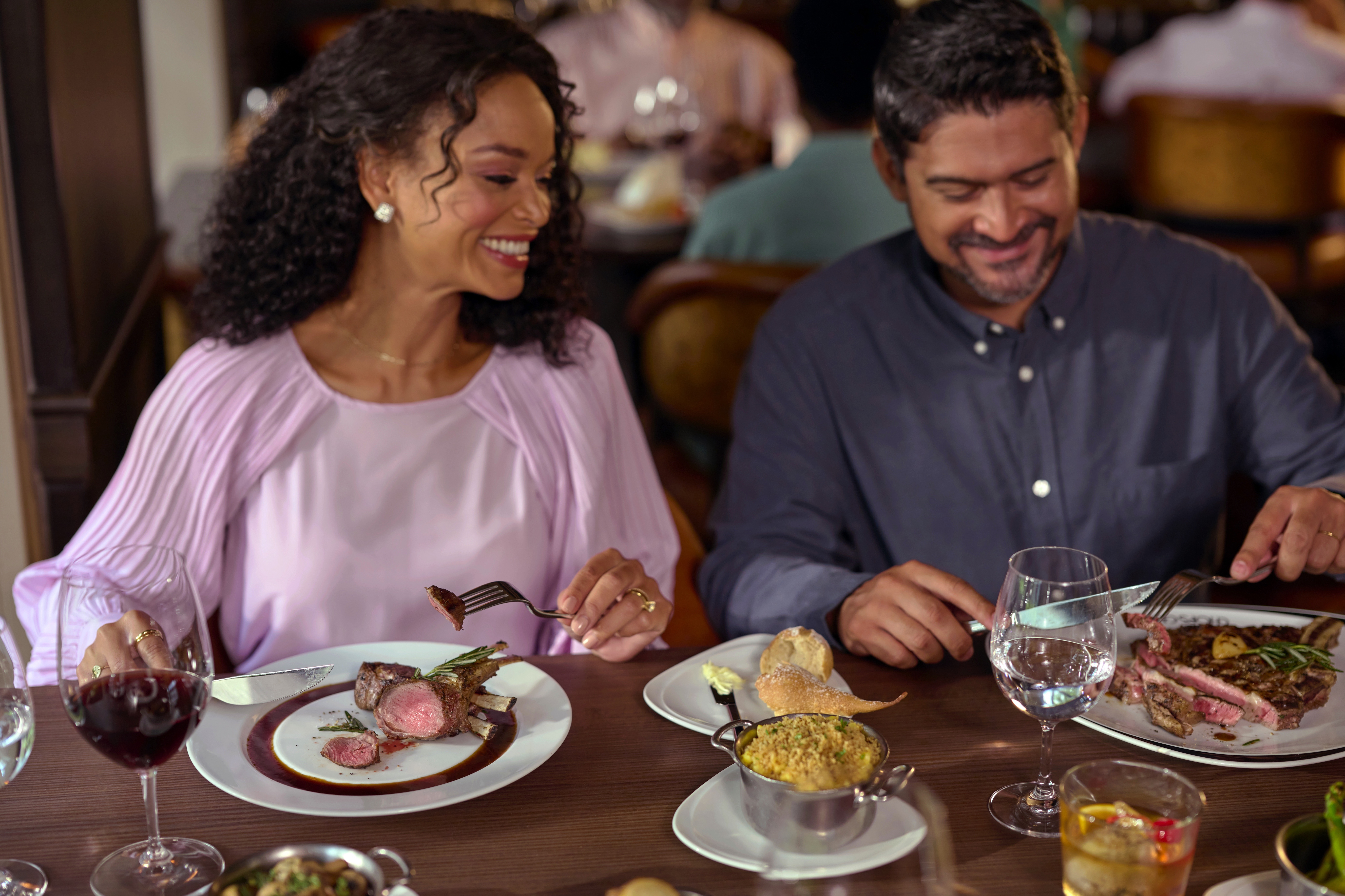 Rhapsody of the Seas - Chops Grille